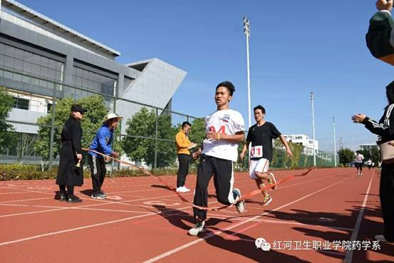 D7FDD2F9A60F865441822588B4C6E7F0