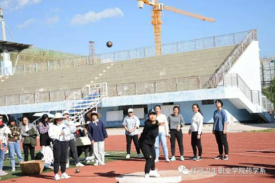 AFD64C38B71FDA030D5841568C8073EA