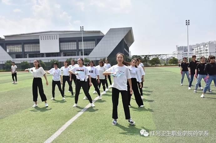 说明: https://mmbiz.qpic.cn/mmbiz_jpg/eVYgWBjNaPCnpjpYQYoKOQMDFCuwafjiaTgRicQj9iaicLwlknGg9KPISTEScib2oiaTAKePZ8bKyM7Pvh84O7Uat6yw/640?wx_fmt=jpeg