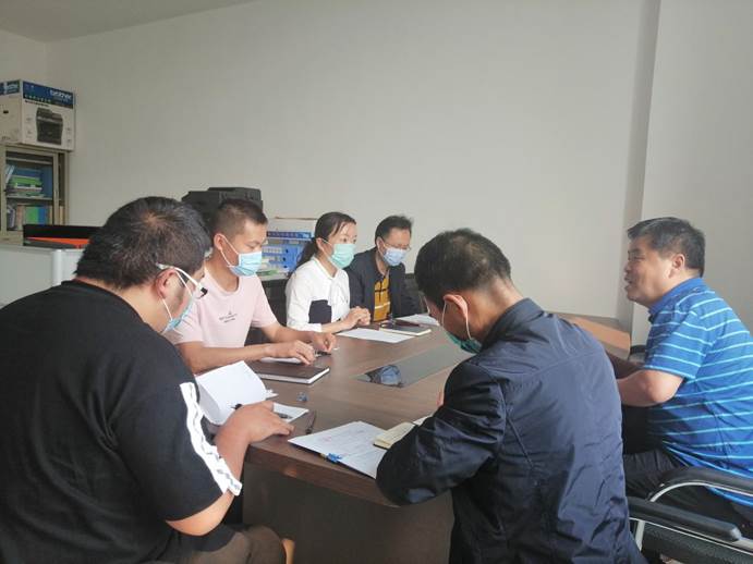 与职称晋升教师座谈2