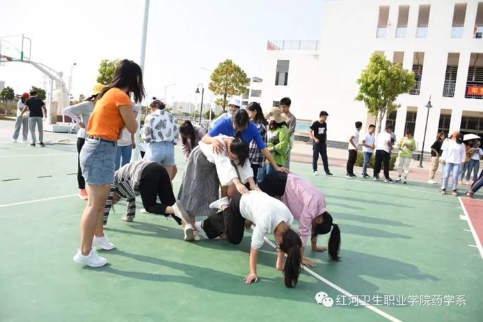 说明: https://mmbiz.qpic.cn/mmbiz_jpg/eVYgWBjNaPAdunaFqPkZrwIDlZxKnGzktskLOcIdFojiboKstIwib8M2rRKlauAoia5K5kYhLDWuj07UryXA6yZJQ/640?wx_fmt=jpeg