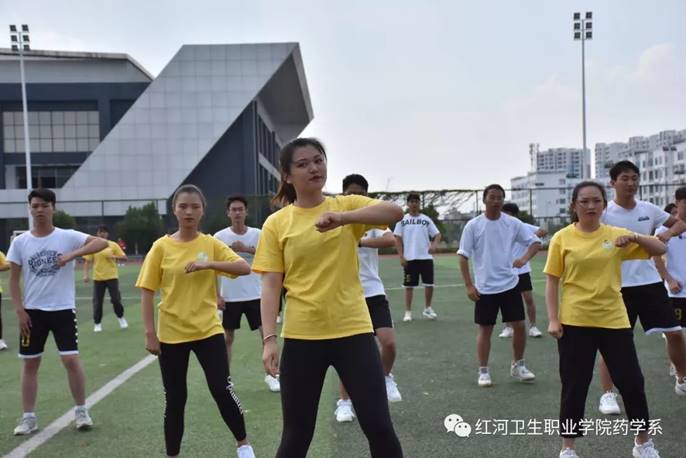 说明: https://mmbiz.qpic.cn/mmbiz_jpg/eVYgWBjNaPCnpjpYQYoKOQMDFCuwafjiard0o8ibZGXSiaMwVrbPWnzlbLwFojzra9IiaDIy8OZSMrqGp9GK9C3btQ/640?wx_fmt=jpeg