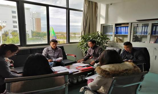 说明: E:\留学生工作\2018留学生工作部照片资料\留学生工作部教研室集体备课\IMG_20181219_163117(1).jpg