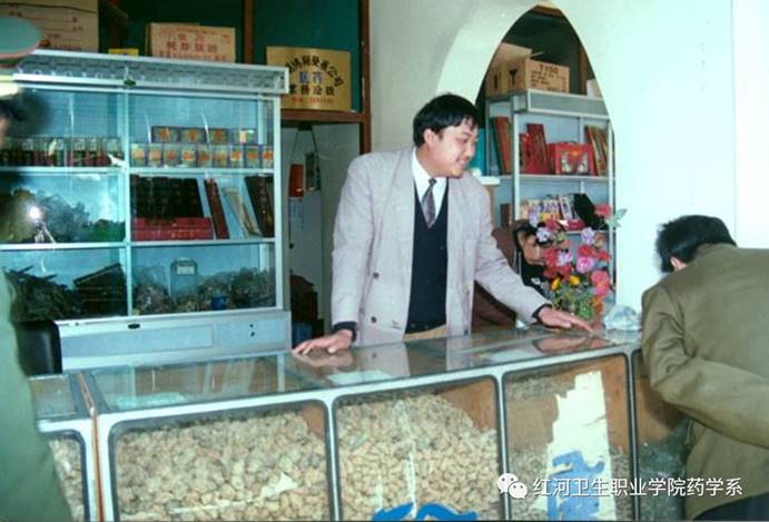 说明: https://mmbiz.qpic.cn/mmbiz_png/eVYgWBjNaPDkQIO03aaewTNTw6PjazmwSm7lzAbdndJbK1xYtPAe35YoMibNVsibgZEW6qlQLskZRkrdKI7ibCaVw/640?wx_fmt=png