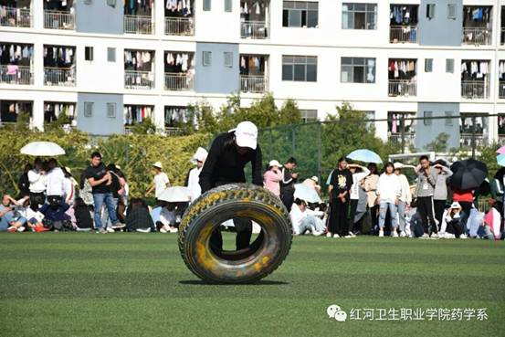 4FF9A6D19CFF1F778B73637BA2E107AF