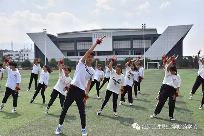 说明: https://mmbiz.qpic.cn/mmbiz_jpg/eVYgWBjNaPCnpjpYQYoKOQMDFCuwafjiatICD1rD7Kw8O1UWibqXqg1XV6Vjryma11WHtktQnMTJhyEichYRmchZA/640?wx_fmt=jpeg